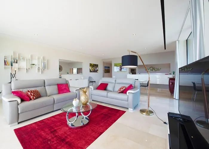 Maxima Апартаменты *